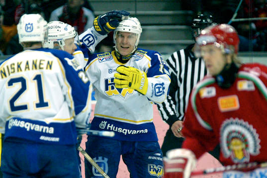 Anders Huusko grattas