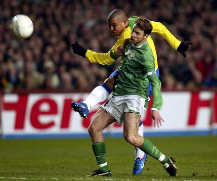 Ronaldo, Brasilien och Kenny Cunningham, Irland