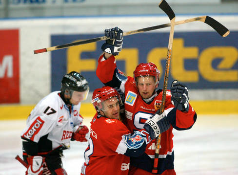 Erik Norbäck, Södertälje matchvinnare med tre mål. Här
