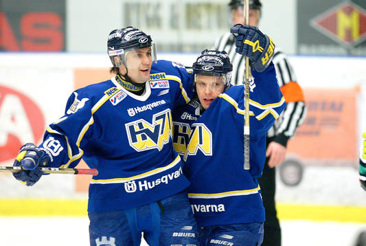 7-0 efter första perioden.  Jouni Loponen, jubel, Hv71