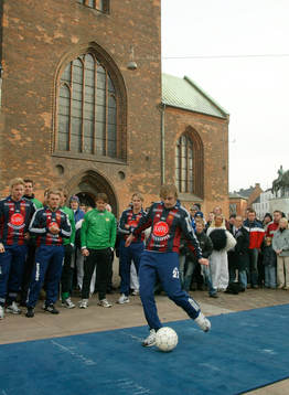 Richard Spong, Djurgården, sätter sin straff