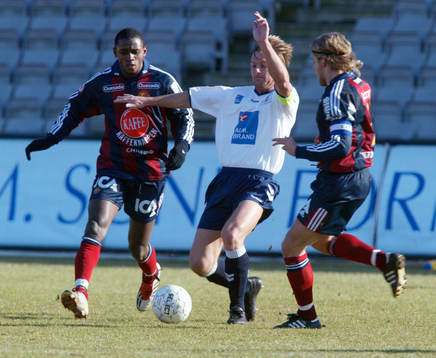 René Makondele, Djurgården och Brian Steen Nielsen, Århus