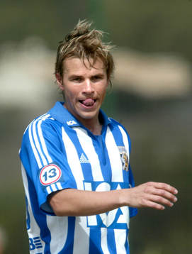 Niclas Alexandersson hade tungan rätt i sin come back för