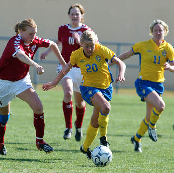 Josefine Öqvist, Sverige
