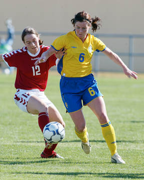 Malin Moström, Sverige