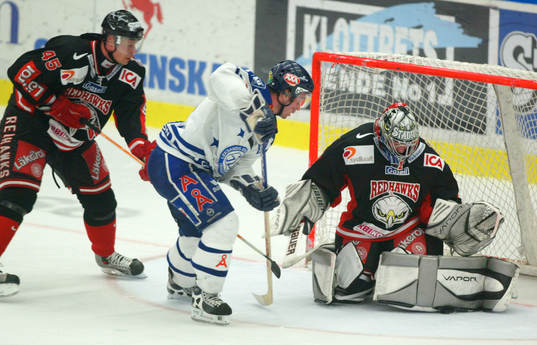 Johan Norgren och Andreas Hadelöv, målvakt. Elias Granat,