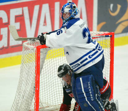 Johan Backlund, målvakt, Leksand. Jan Hammar, Malmö