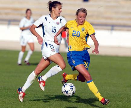 Kate Markgraf, USA och Josefine Öqvist, Sverige