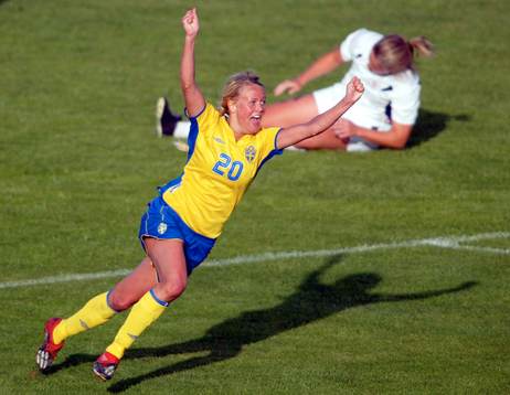 Josefine Öqvist, Sverige, jubel