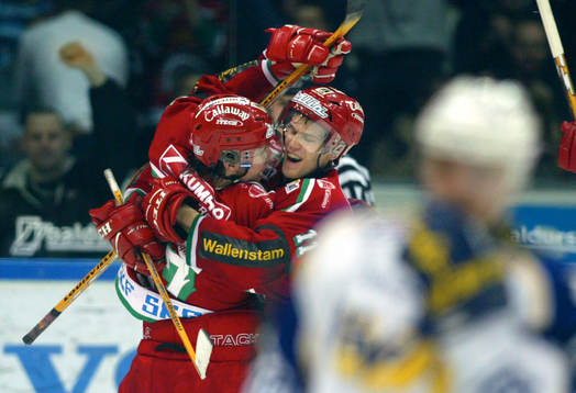 Magnus Kahnberg, Frölunda grattar Alexander Steen