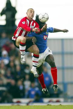 Kevin Phillips, Southampton och Linvoy Primus, Portsmouth