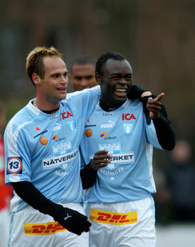 Thomas Olsson och Joseph Elanga jubel