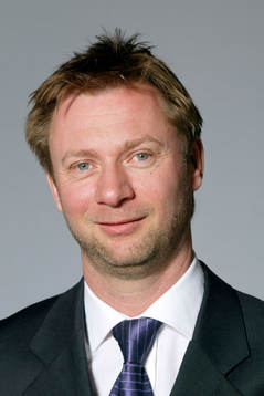 Peter Gerhardsson, Svenska Fotbollförbundet, porträtt