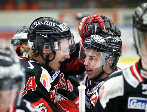 Magnus Österby och Petri  Liimatainen, Malmö. Jubel