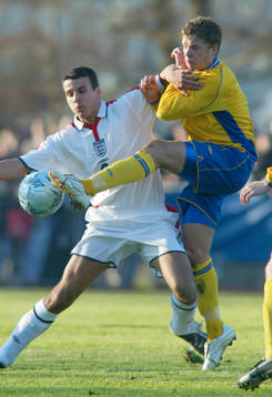 Samuel Holmén, Sverige och Steven Taylor, England