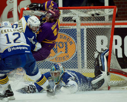 Daniel Ljungqvist, HV71 och Per Hållberg, Färjestad