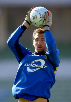 Andreas Isaksson, Sverige