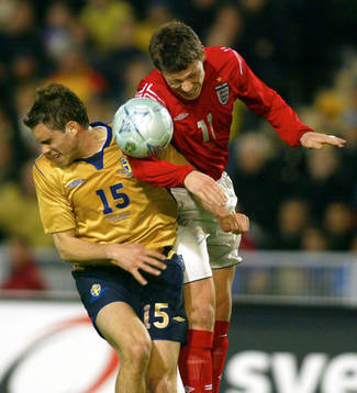 Johan Elmander, Sverige och Alan Thompson, England