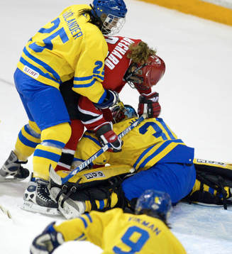 Kim Martin, Sverige