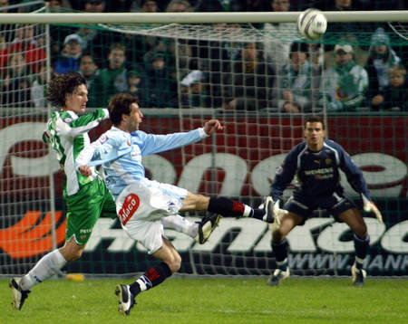 Petur Marteinsson och Ante Covic, målvakt, Hammarby och
