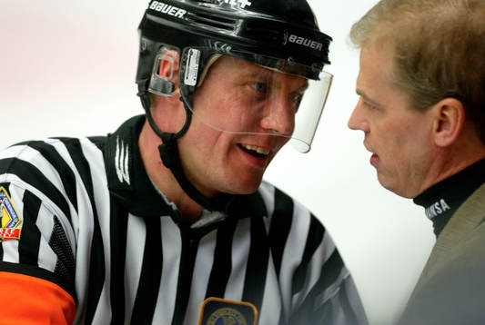 Bengt-Åke Gustafsson, tränare Färjestad och Ulf