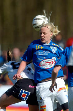 Caroline Seger, Stattena