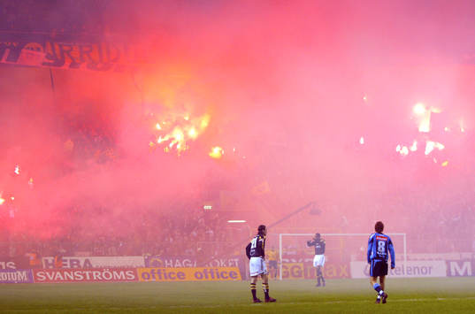 Rök, Bengaliska Eld, Råsunda