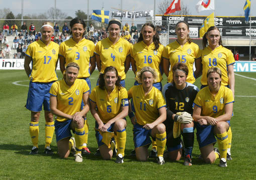 Övre fr.v: Anna Sjöström, Jane Törnqvist, Hanna