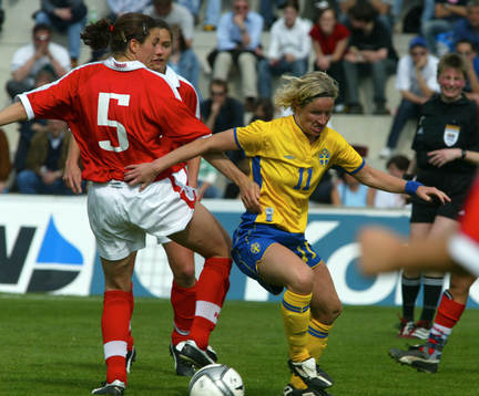 Victoria Svensson, Sverige och Anna Mueller, Schweiz