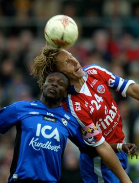 Bläddra bland fler bilder av Fotboll, Allsvenskan, Halmstad - Helsingborg