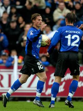 Markus Rosenberg och Tomas Zwirgzdauskas, Halmstad (jubel)