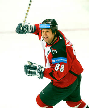 Takayuki Kobori, Japan (Jubel)