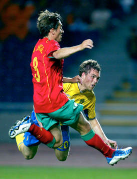 Johan Elmander, Sverige och Roi Jorge, Portugal