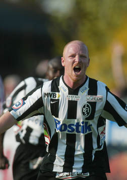 Jörgen Pettersson har gjort mål, 1-0, det första i