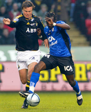 Niklas Sandberg, AIK och Yaw Preko, Halmstad