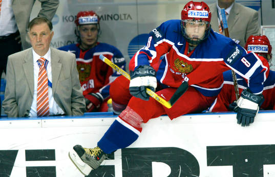 Victor Tikhonov, tränare och Alexander Ovechkin