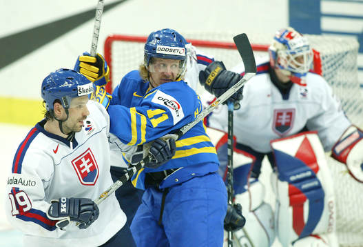Daniel Alfredsson, Sverige och Rastislav Pavlikovsky,