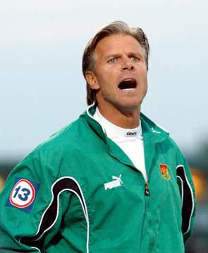Roland Nilsson , tränare