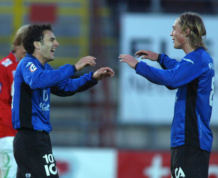 Sharbel Touma och Markus Rosenberg, Halmstad. Jubel