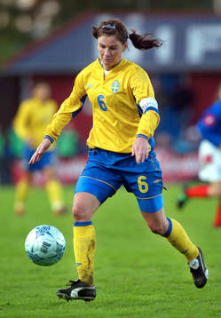 Malin Moström, Sverige
