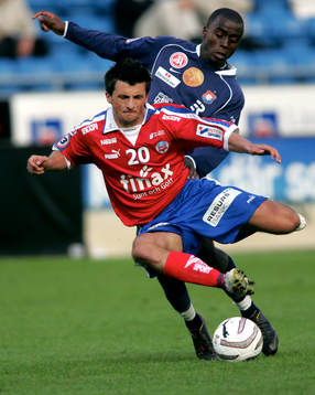 Eldin Karisik, Helsingborg och Ailton José Almeida,