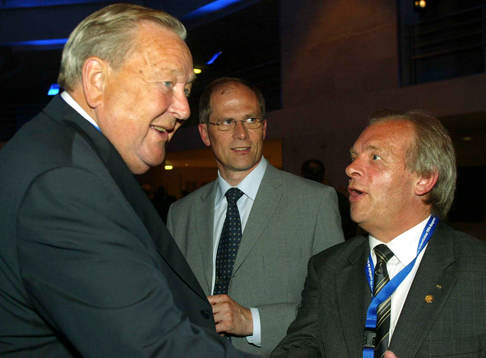 Lennart Johansson, President UEFA och Lars-Christer Olsson