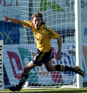 Mattias Moström, AIK  (Jubel)