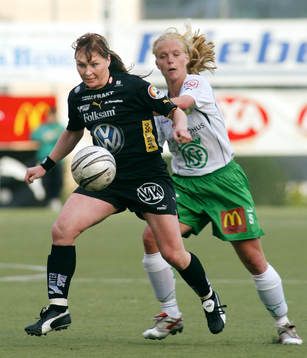 Elin Ekblom, Hammarby och Frida Östberg, Umeå