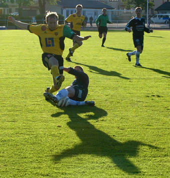 Skugga, skuggor, Anders Karlsson bryter fram