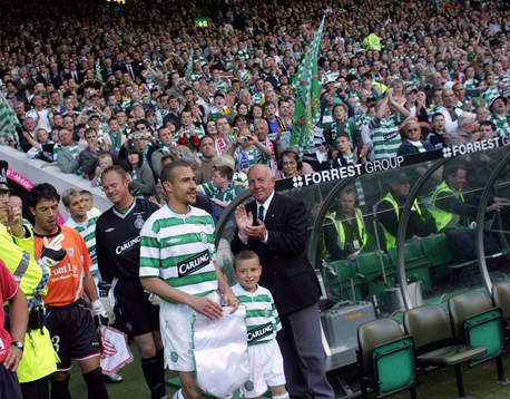 (Henrik Larssons sista match för Celtic) Henrik Larsson