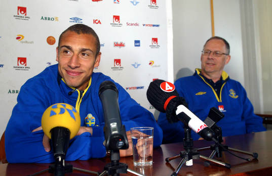 Henrik Larsson och Lars Lagerbäck, förbundskapten