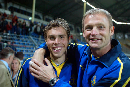 Johan Elmander och Torbjörn Nilsson, förbundskapten,