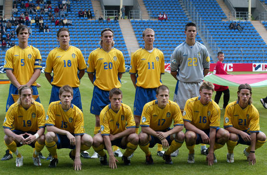 Bak fr.v. Per Nilsson, Patrik Gerrbrand, Markus Rosengren,