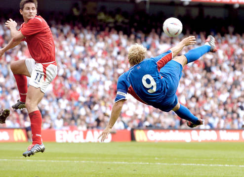 Fotboll, Eidur Gudjohnsen, Island. England